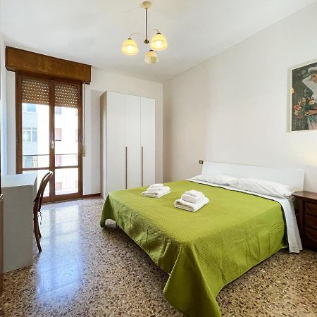 Casa Gramsci - Affitti Brevi Italia Hotel Modena Luaran gambar