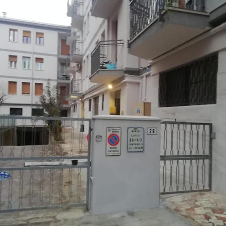 Casa Gramsci - Affitti Brevi Italia Hotel Modena Luaran gambar
