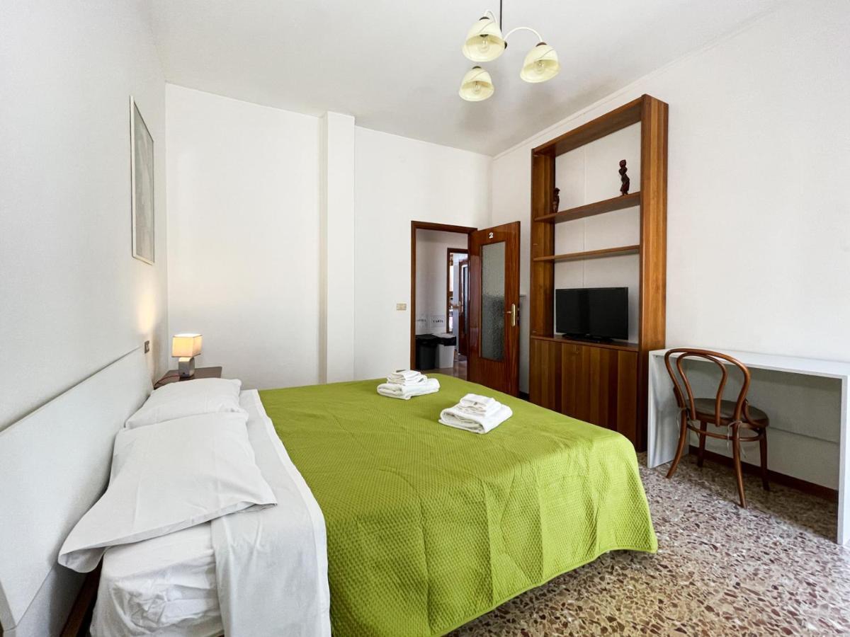 Casa Gramsci - Affitti Brevi Italia Hotel Modena Luaran gambar