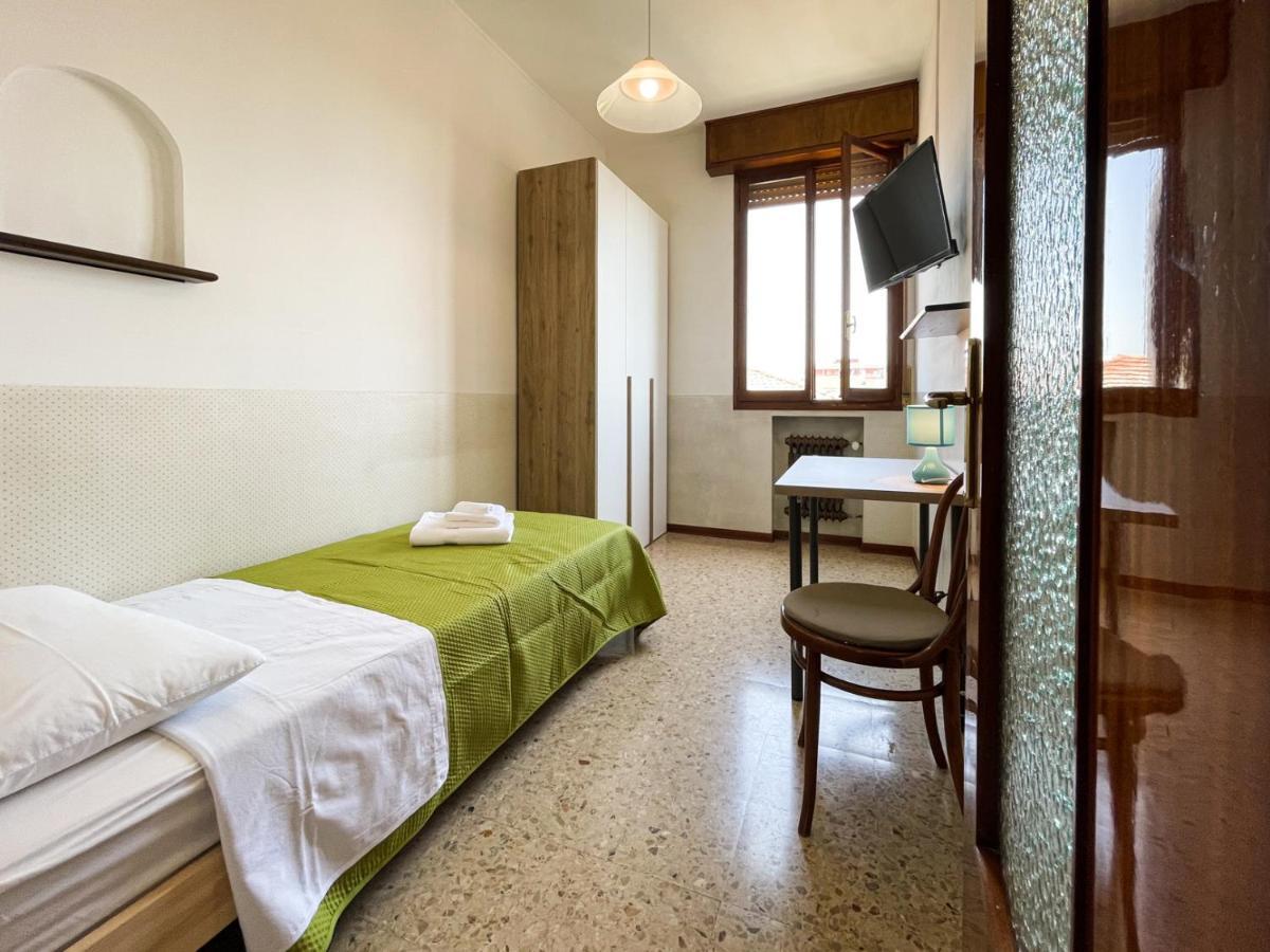 Casa Gramsci - Affitti Brevi Italia Hotel Modena Luaran gambar