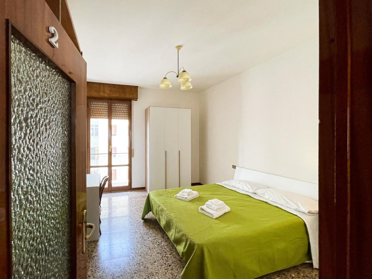 Casa Gramsci - Affitti Brevi Italia Hotel Modena Luaran gambar