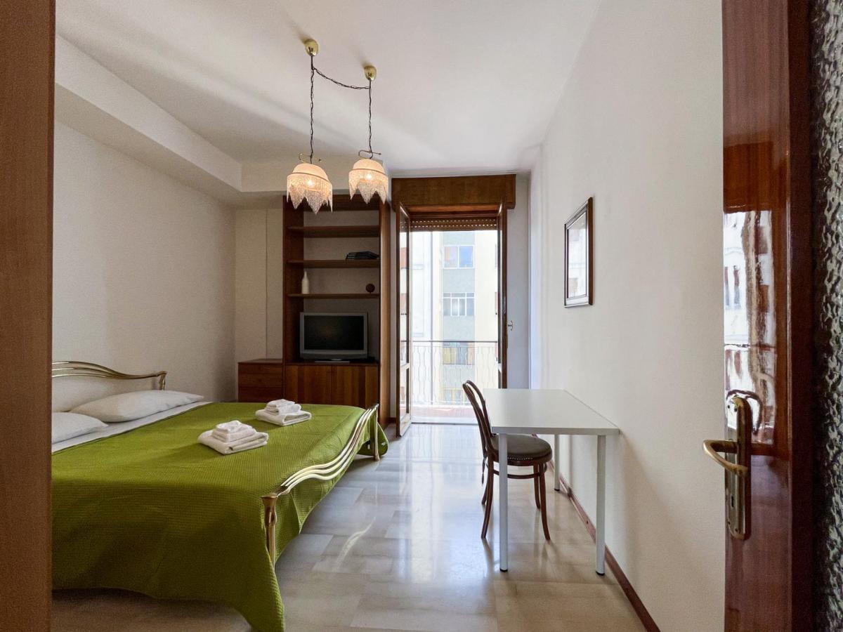 Casa Gramsci - Affitti Brevi Italia Hotel Modena Luaran gambar